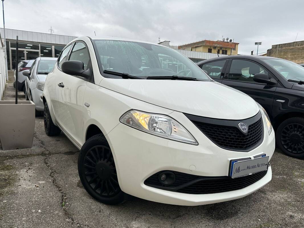 Lancia, Ypsilon III 1.2 Elefantino Blu s&s 69cv my19 - Concessionaria auto  Nuovo Usato Aziendale e Km0