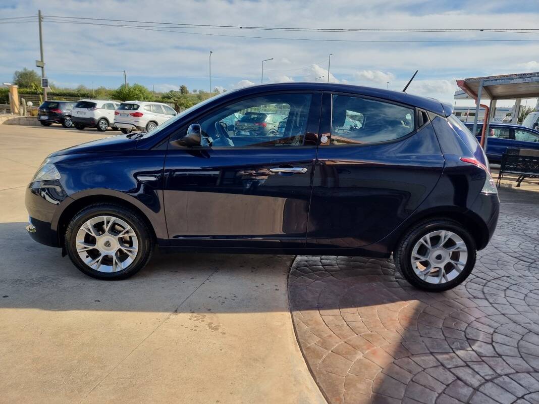 Lancia  Ypsilon III 1.3 mjt Gold s&s 95cv - Vendita Auto